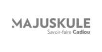 Logo Majuskule fabricant de garde corps pour l'immobilier